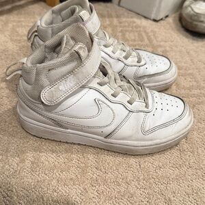 Nike Court Borough Mid 2 Kids White Sneakers Size 1 Youth Boys Girls Shoes